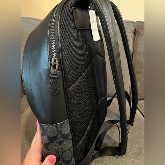 Coach West Backpack in Signature Canvas - Picture 13 of 16